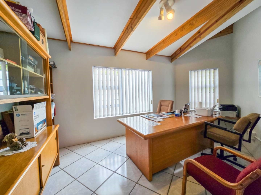 4 Bedroom Property for Sale in Stilbaai Wes Western Cape